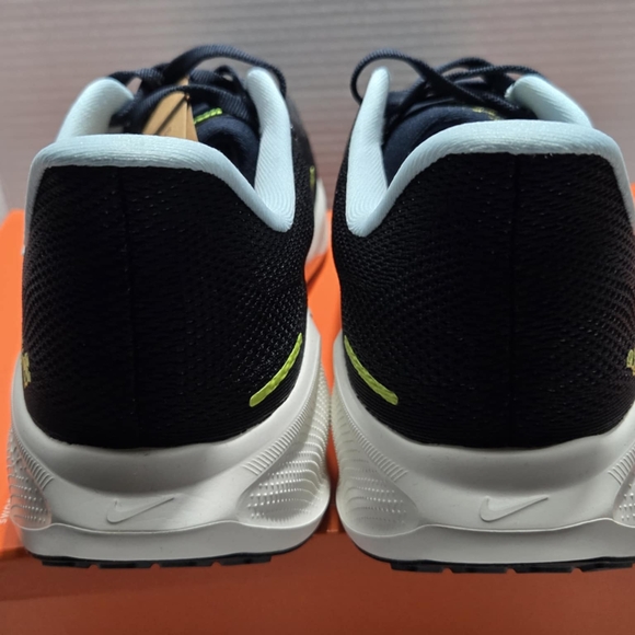 Nike Air Zoom Winflo 9 Premium Mens Running Shoes Brethable Trainers Sz 12 NEW - Picture 6 of 13